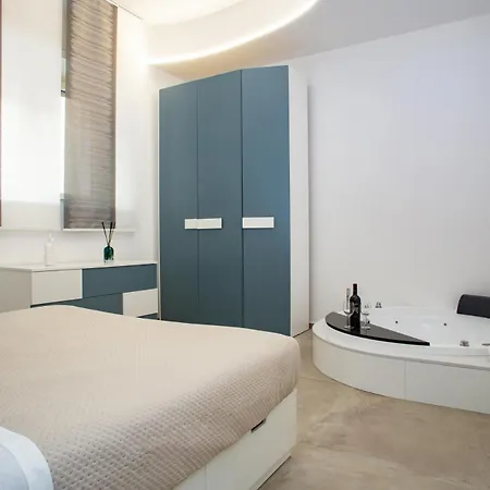 Apartment Urban - The Fab Brindisi